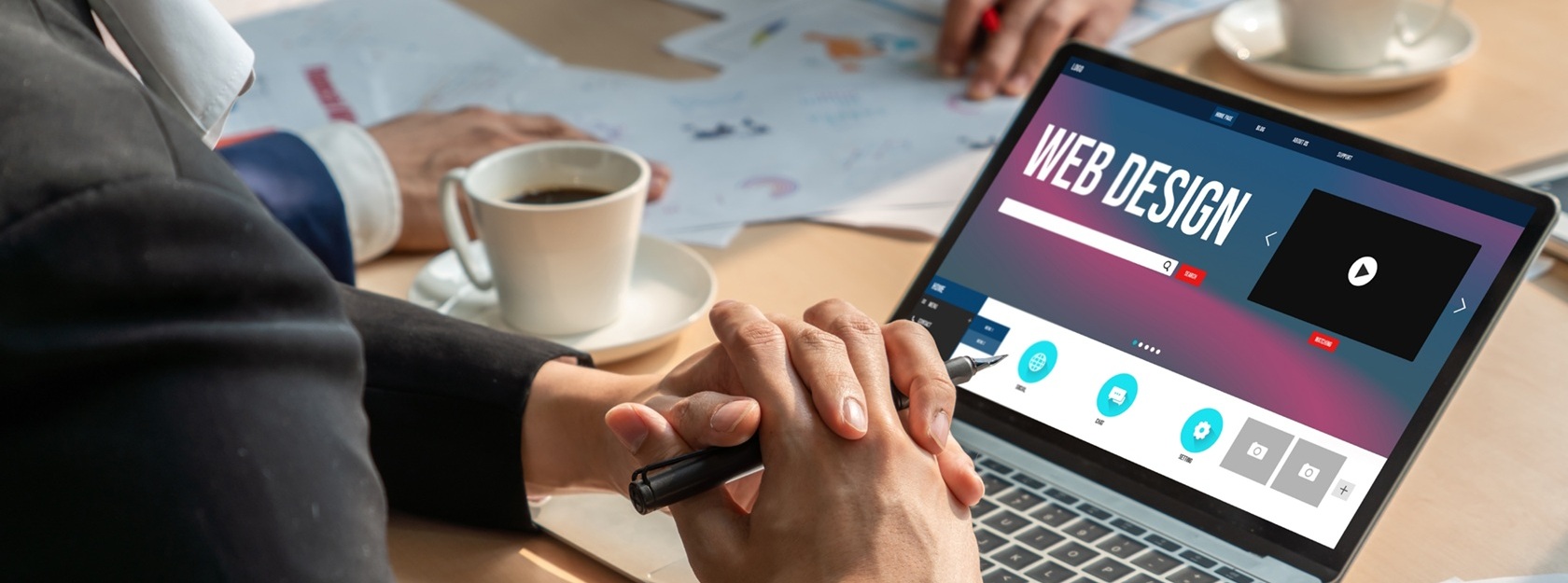 Landing page dla kampanii Google Ads: czym różni się od zwykłej podstrony oferty?